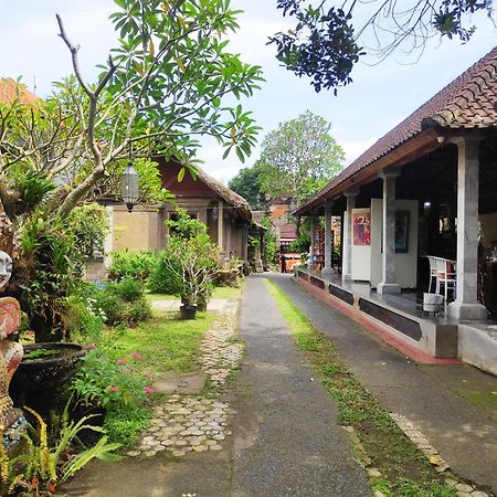 Oka Kartini Ubud Εξωτερικό φωτογραφία