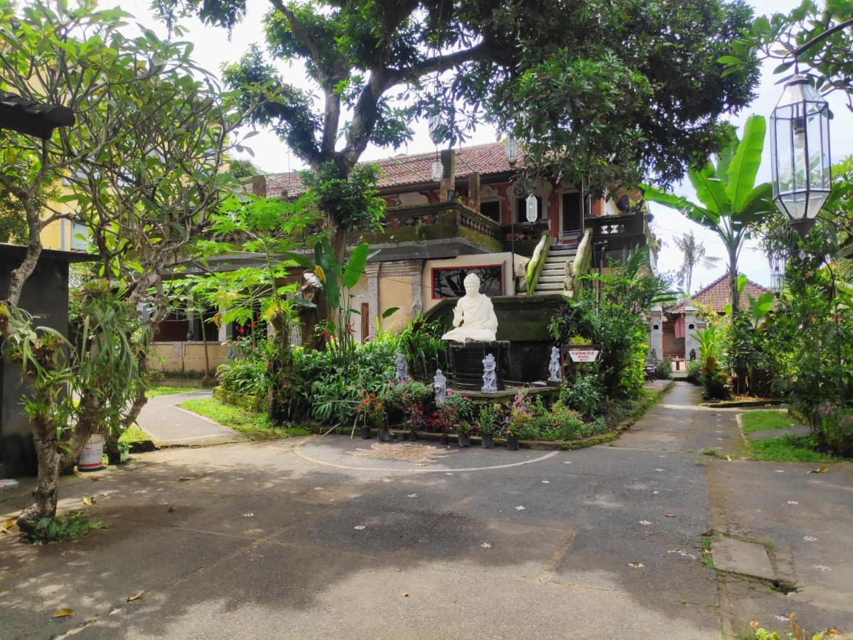 Oka Kartini Ubud Εξωτερικό φωτογραφία